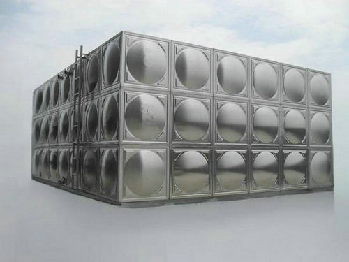 安裝在地下室的西安不銹鋼消防水箱一般選擇什么形狀？